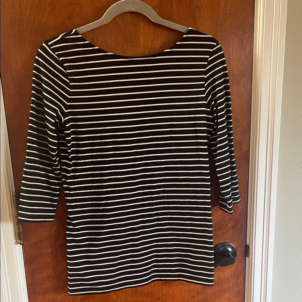 Halogen top with scoop back and 3/4 sleeves. Black with white stripes
